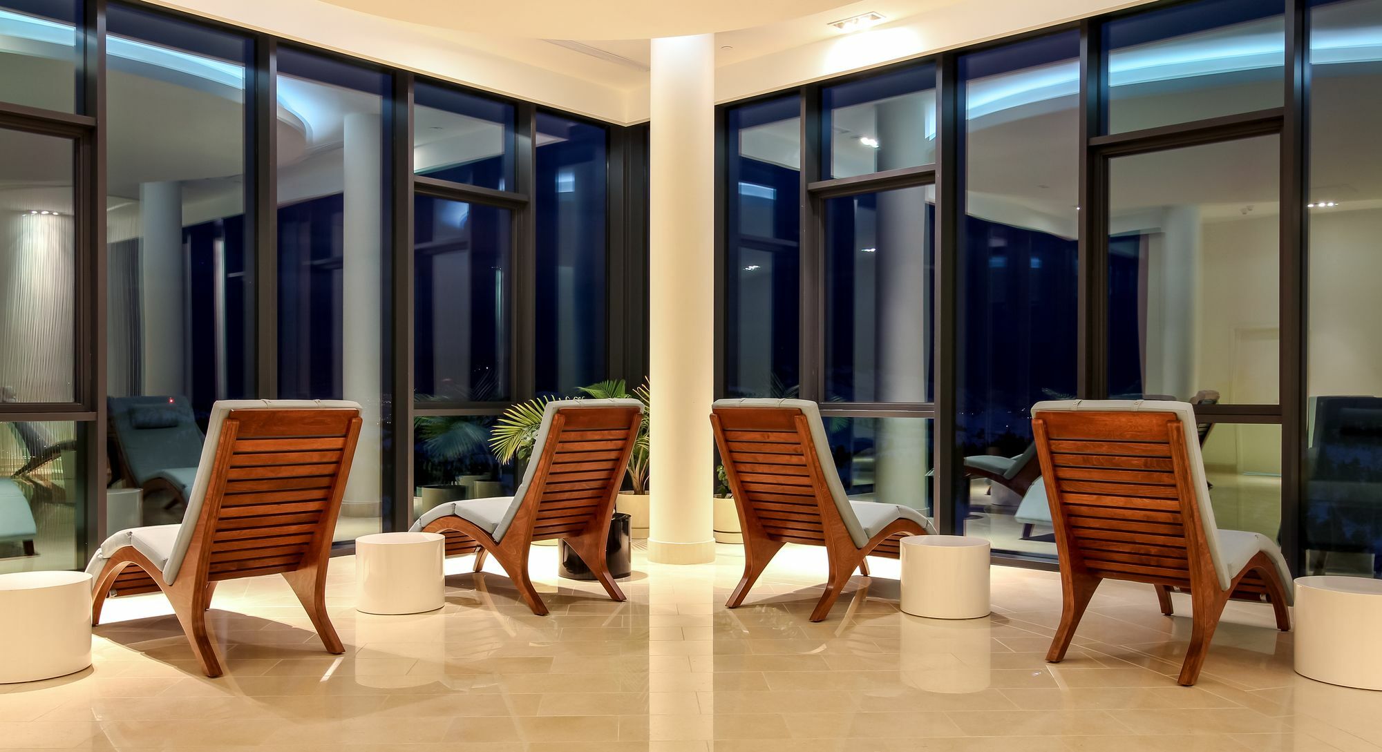 Sparkling Hill Resort And Spa - Adults-Only Resort Vernon Luaran gambar