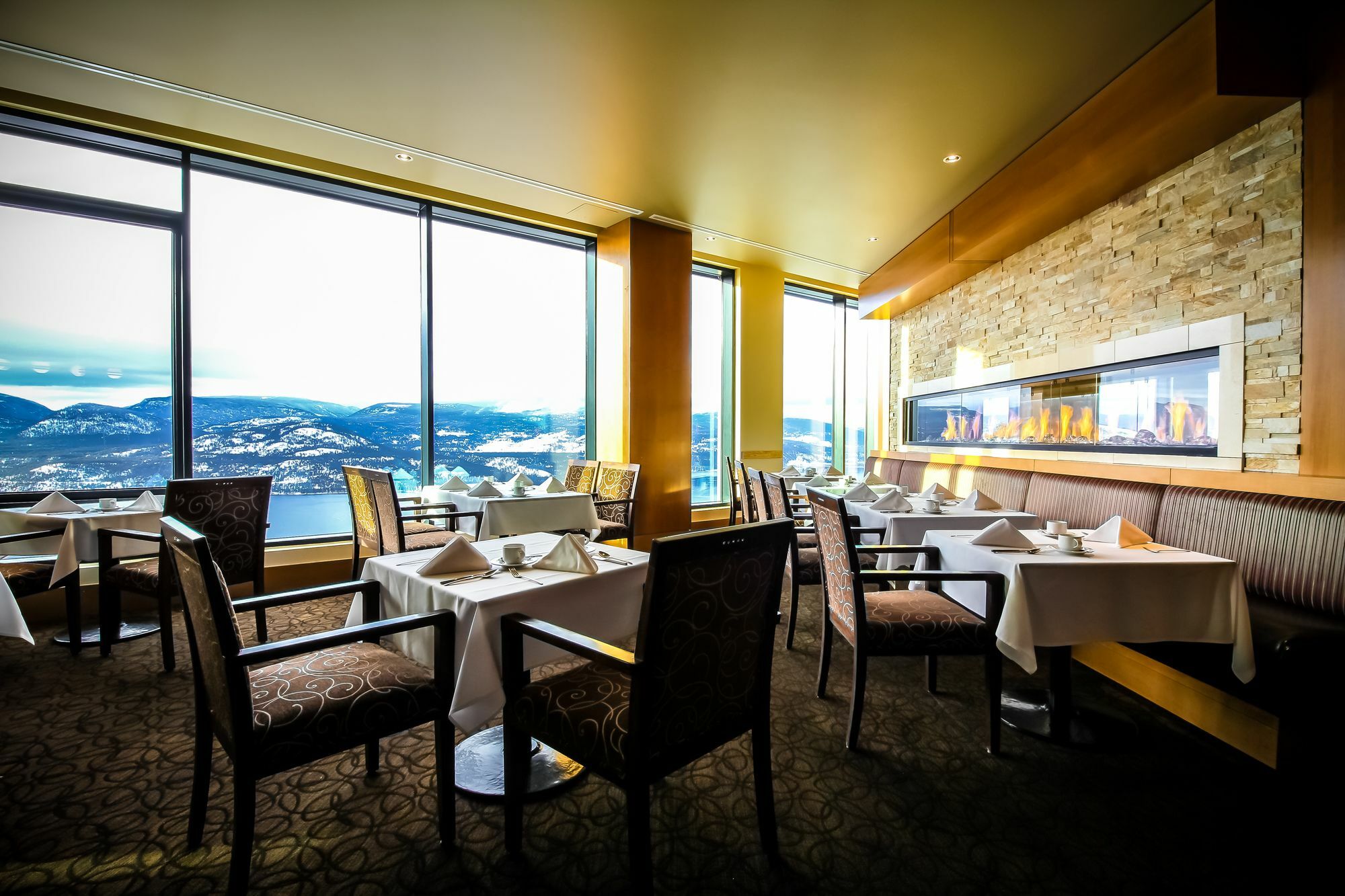 Sparkling Hill Resort And Spa - Adults-Only Resort Vernon Luaran gambar